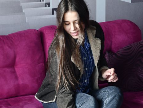 content/photosDA/dadb01 - ivana - indoors- part 1/2.jpg